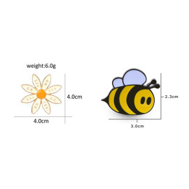 dimensions Pin's abeille et marguerite - une histoire intemporelle...