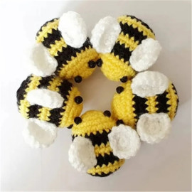 Détails Porte-clés tout doux en tricot une abeille