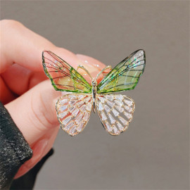 Broches Papillon aux ailles déployée en Cristal Couleur Vert